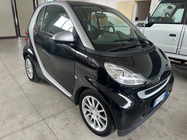 Smart ForTwo 1000 52 kW coupé limited 2009