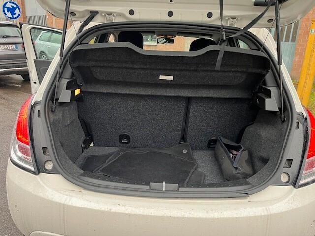 Lancia Ypsilon 1.2 69 CV 5 porte GPL Ecochic Gold