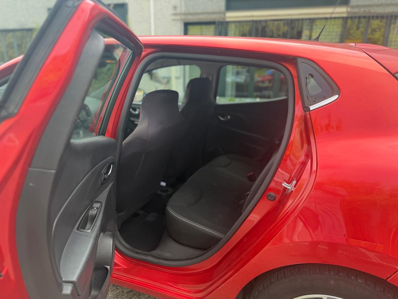 Renault Clio Sporter 1.5 dCi 8V 75CV Costume National*Neopatentati*Navi