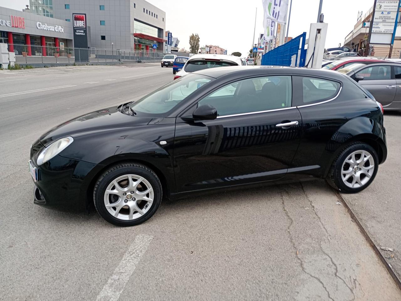 Alfa Romeo MiTo 1.4 78 CV Distinctive Sport Pack