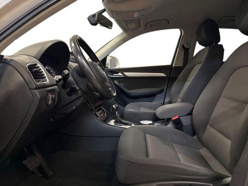 Audi Q3 2.0 tdi Business 120cv s-tronic