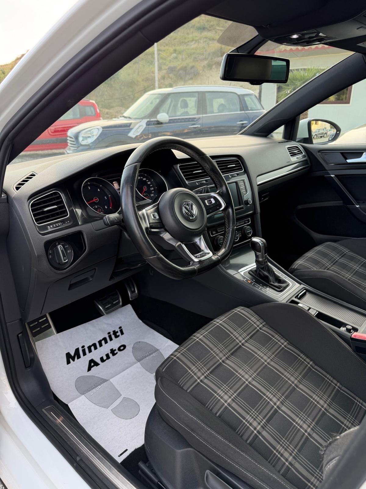 Volkswagen Golf GTD 2.0 TDI 5p. BlueMotion Technology