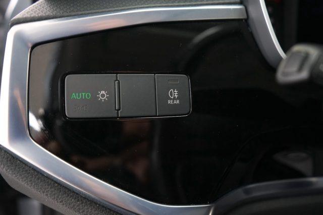 AUDI Q3 35 TDI S tronic Business Sport Uniprop.