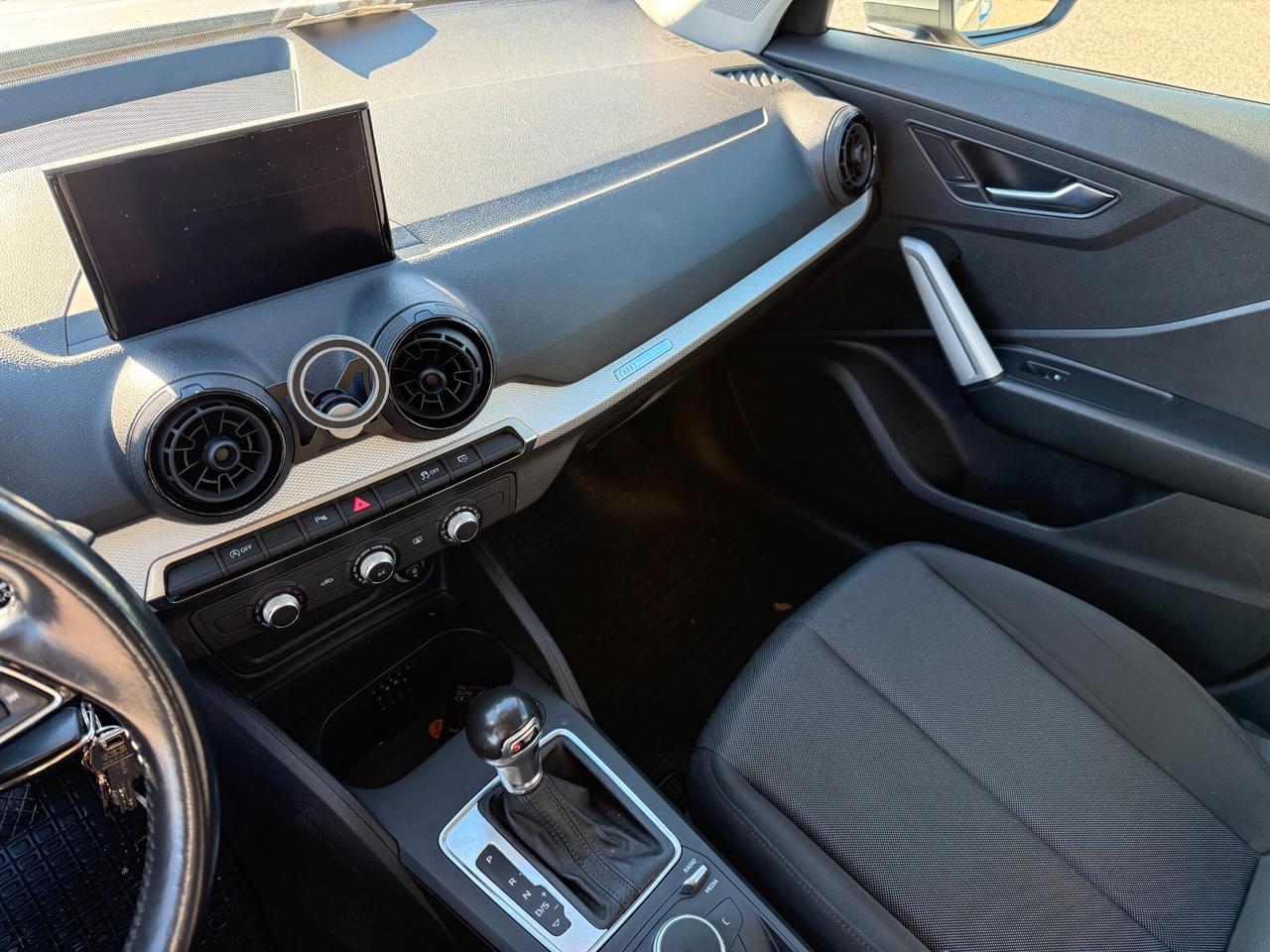 Audi Q2 1.6 TDI S tronic Business