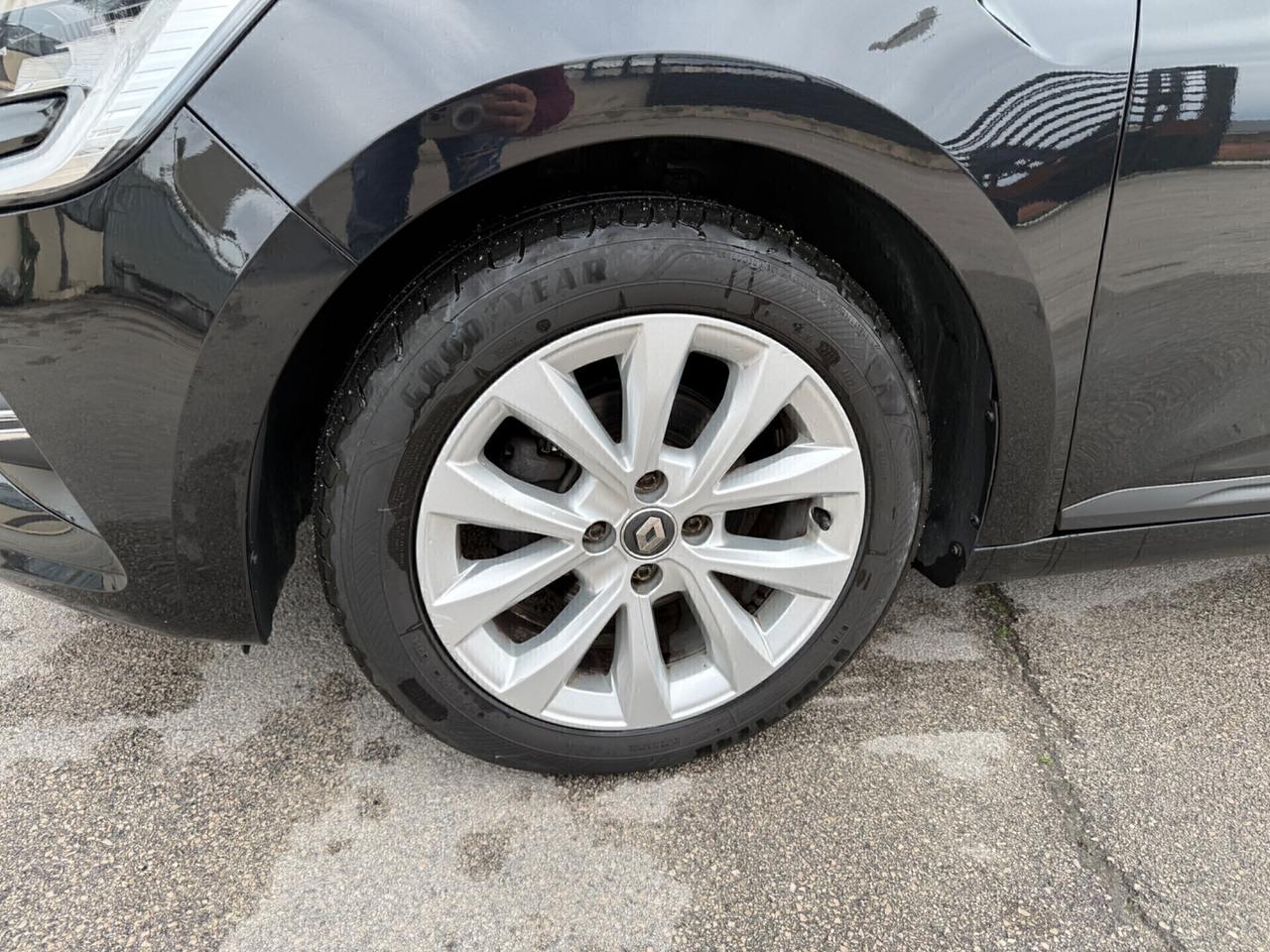 Renault Clio TCe 100 CV 5 porte Business