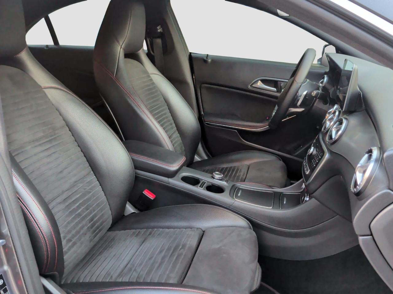 Mercedes-benz CLA 200 d Automatic Premium 2019