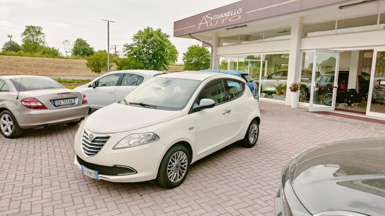 Lancia Ypsilon 1.2 Gold OK NEO PATENTATI