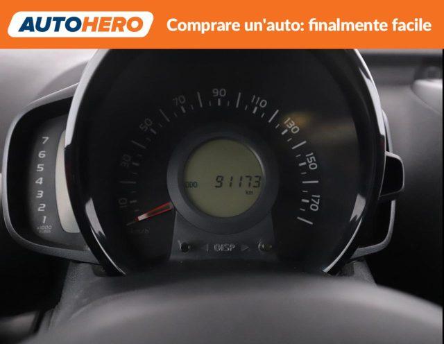 TOYOTA Aygo 1.0 VVT-i 69 CV 5 porte x-play