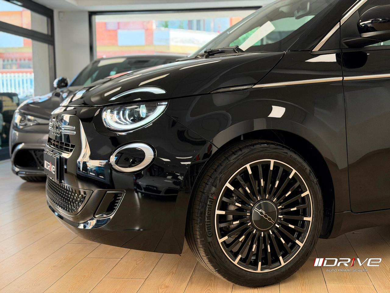 FIAT 500 (2020-->) 500 Cabrio Hybrid La Prima