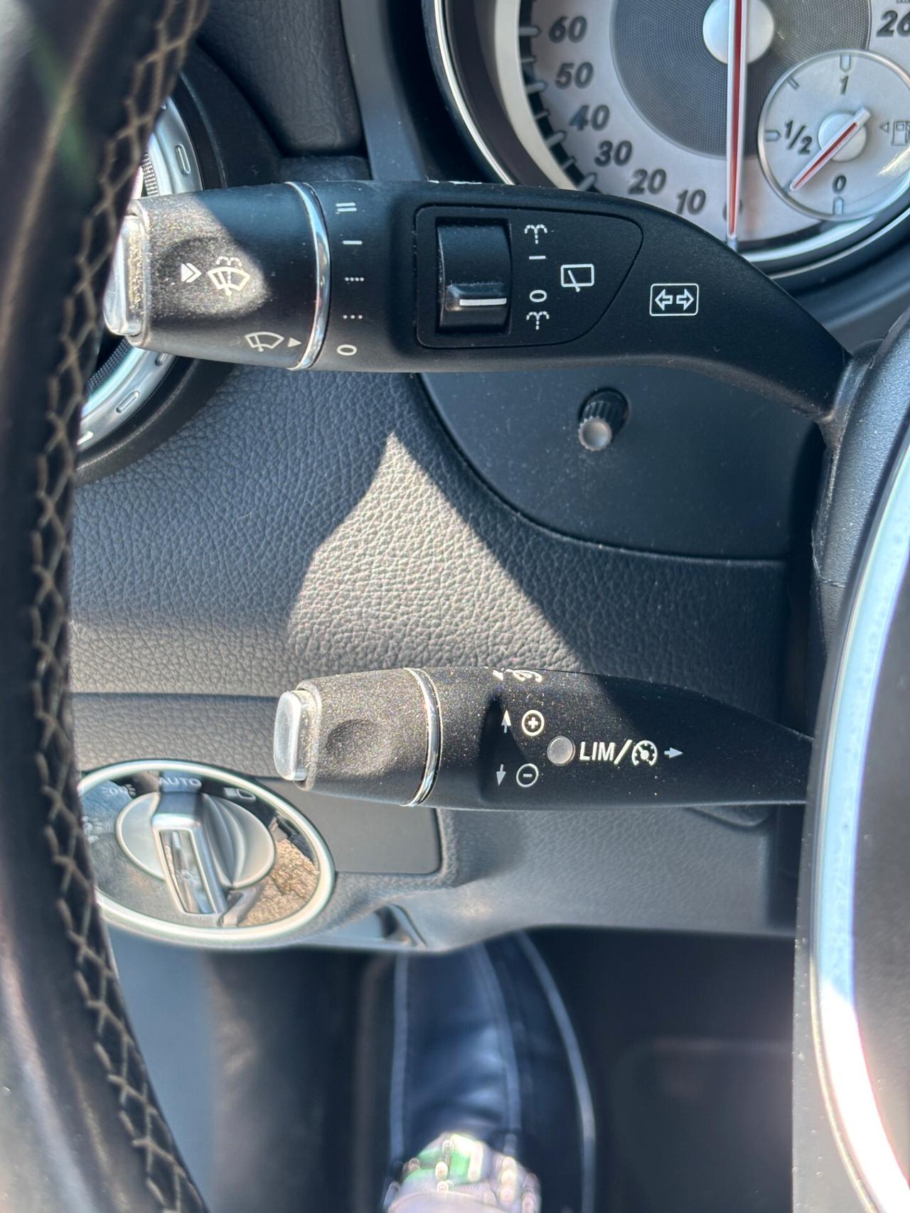 Mercedes-benz GLA 200 d Automatic Premium