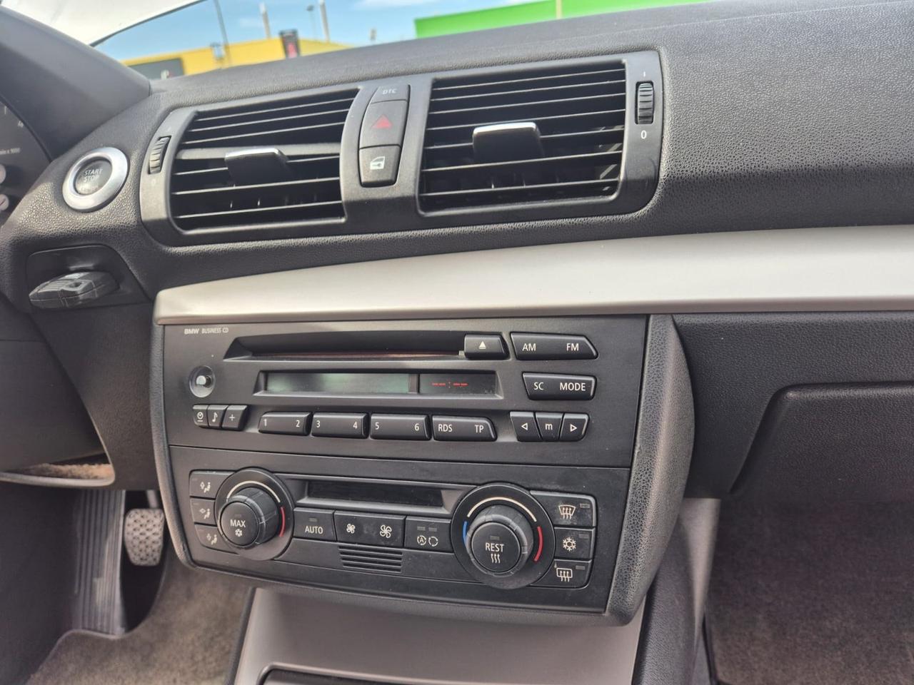 Bmw 116 116i cat 5 porte Futura