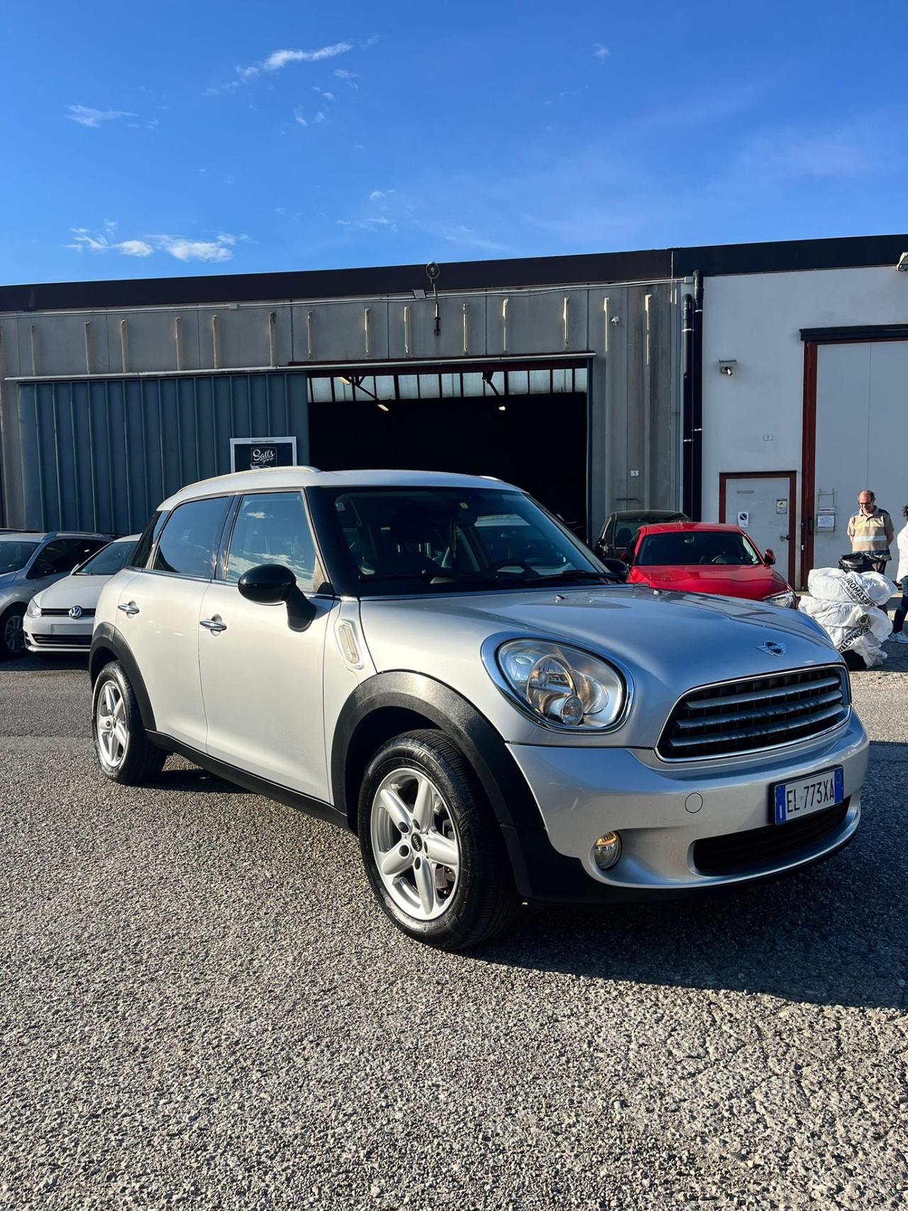 Mini Cooper Countryman Neopatentati