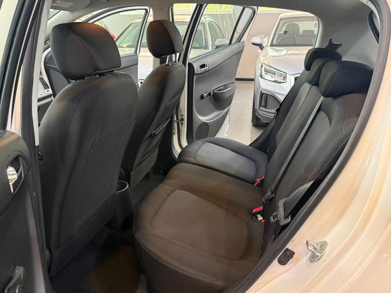 Hyundai i20 5p 1.2 Classic NEOPATENTATI !