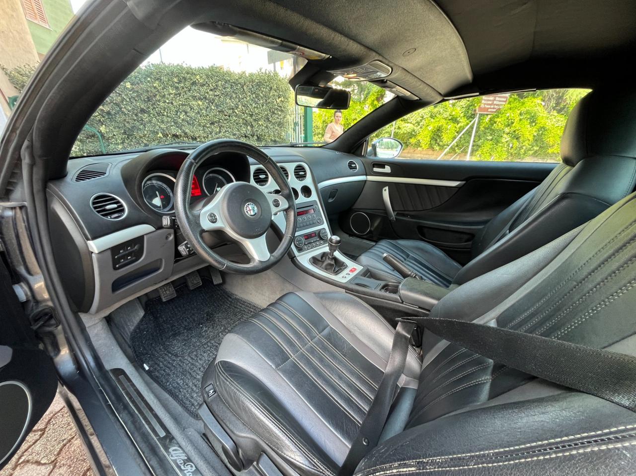 Alfa Romeo Spider 2.4 JTDM 200CV