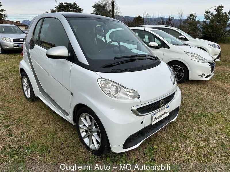 smart fortwo fortwo 1000 52 kW MHD coupé passion