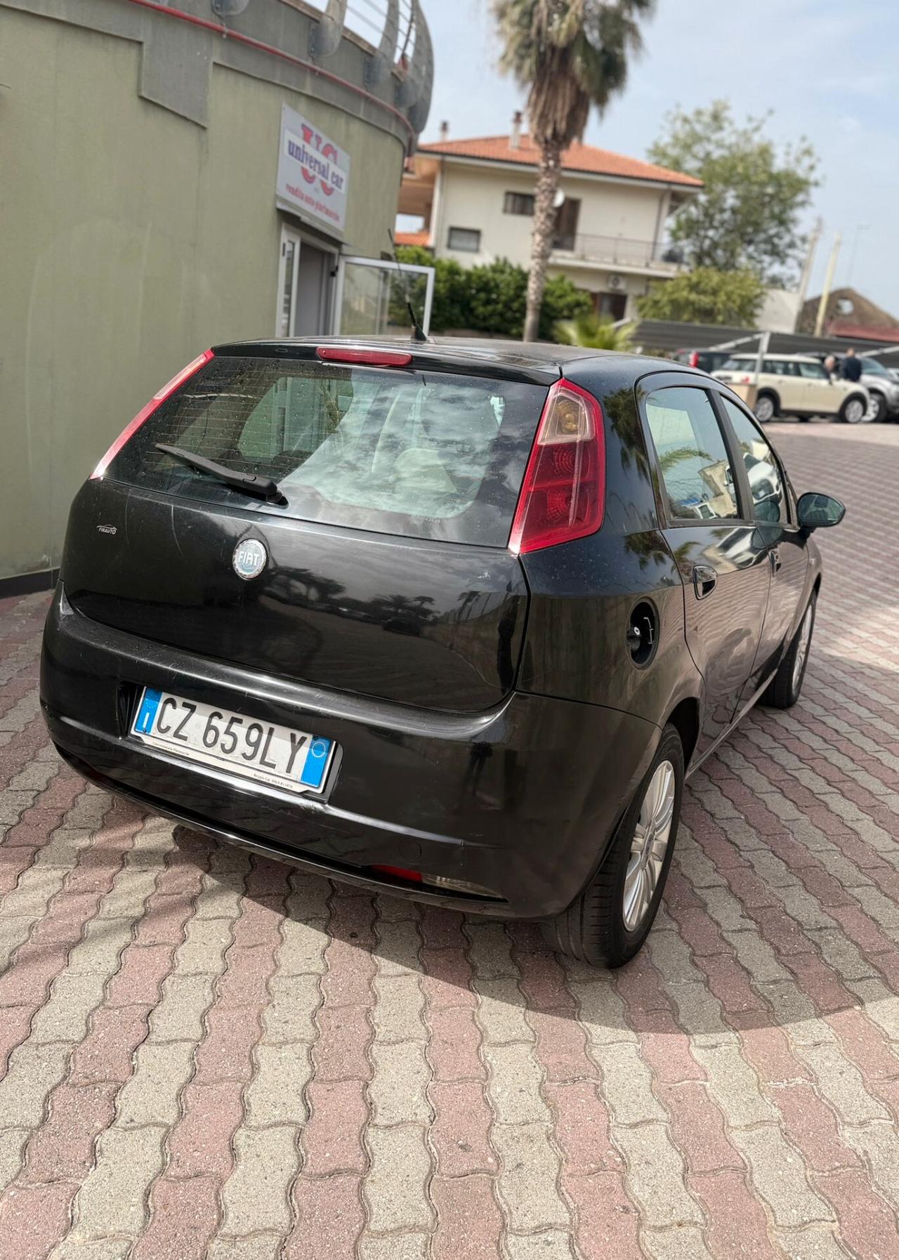 Fiat Punto 1.3 MJT 90cv (66kw) 5p.