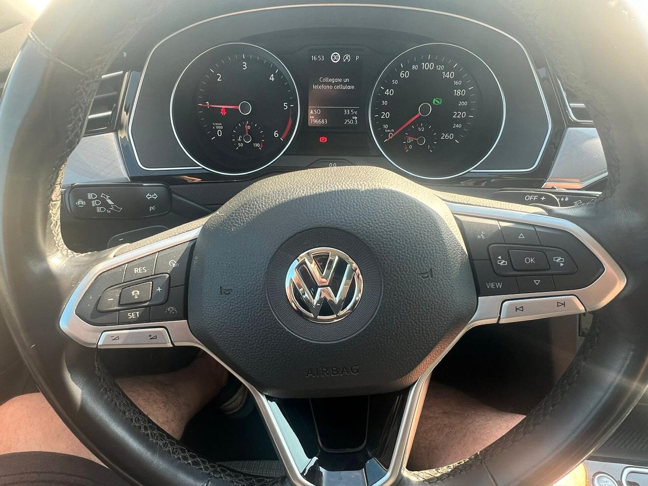 Volkswagen Passat SW 1.6 TDI DSG Business 2019