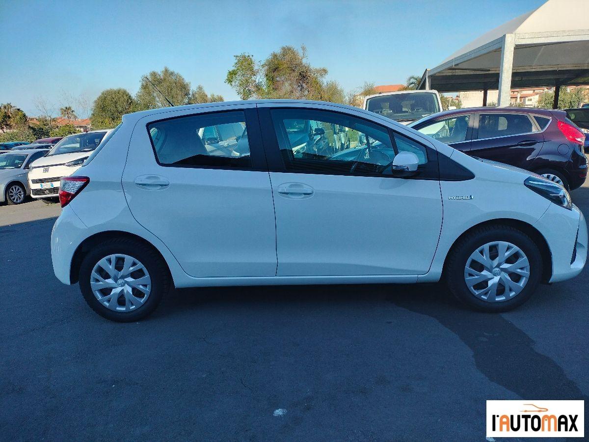TOYOTA - Yaris 5p 1.5 hybrid Active