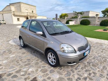 Toyota Yaris 1.0 benzina perfetta