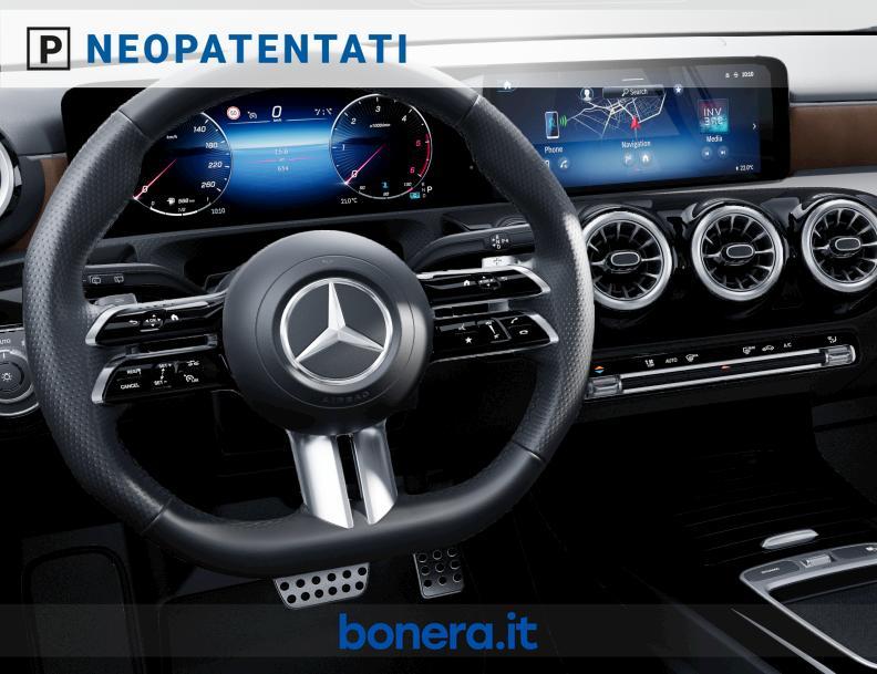 Mercedes Classe A 180 180 D AMG Line Extra Speedshift DCT AMG 8G