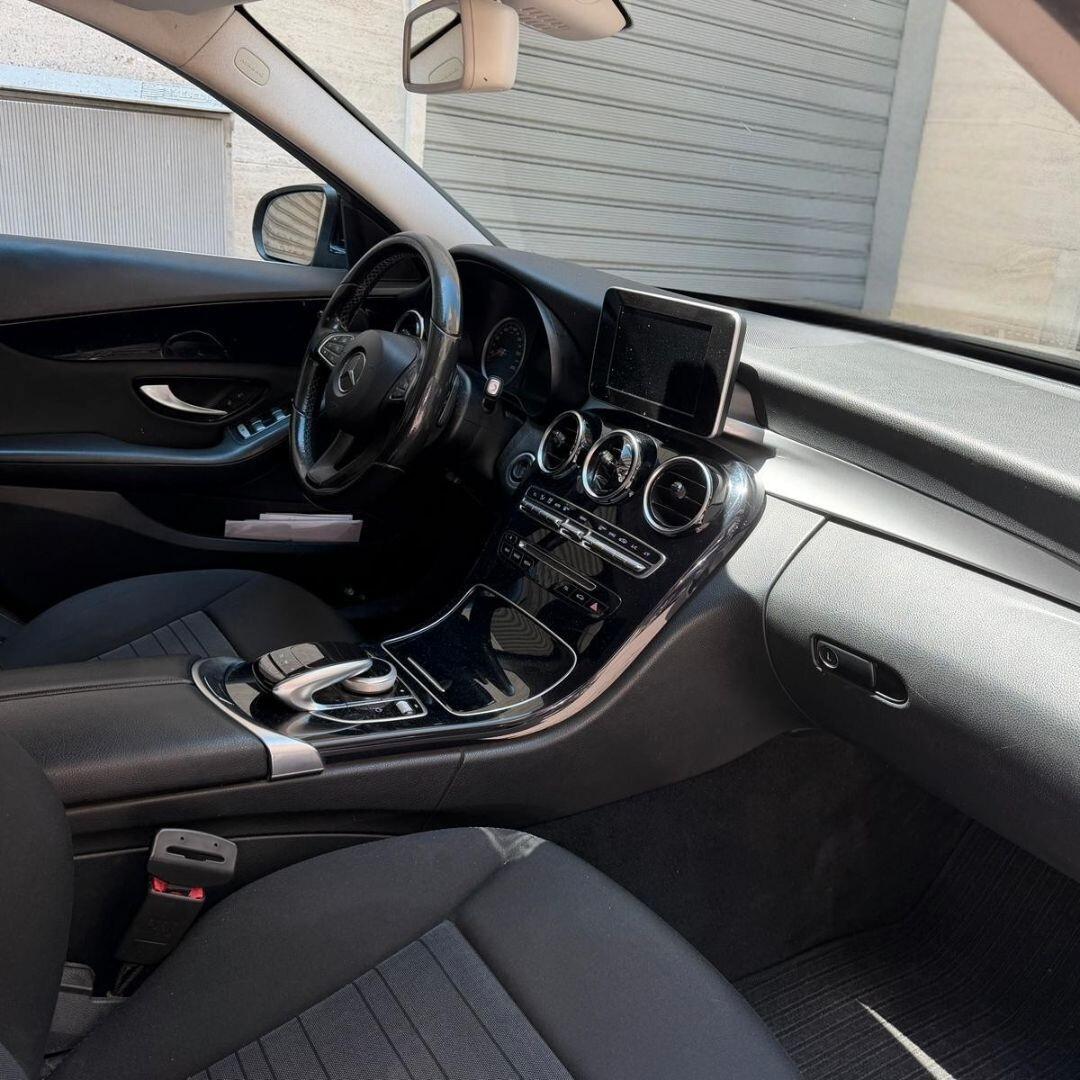 Mercedes C 180 d Auto Executive - 116CV