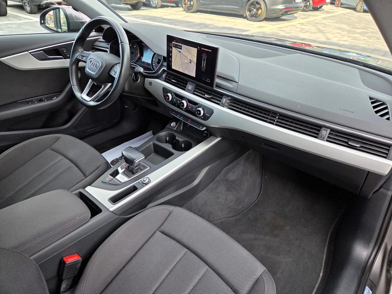 Audi A4 Avant 40 TDI S tronic Business