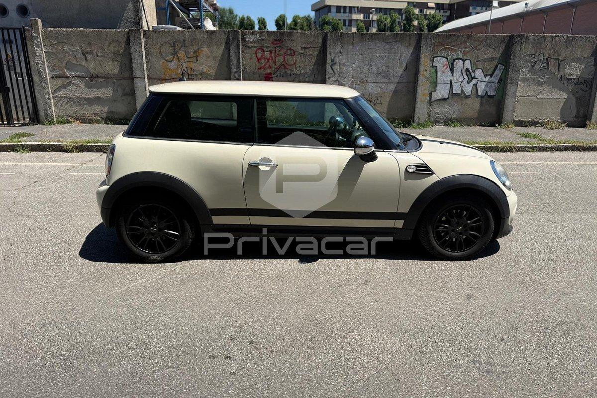MINI Mini 1.6 16V One (55kW)