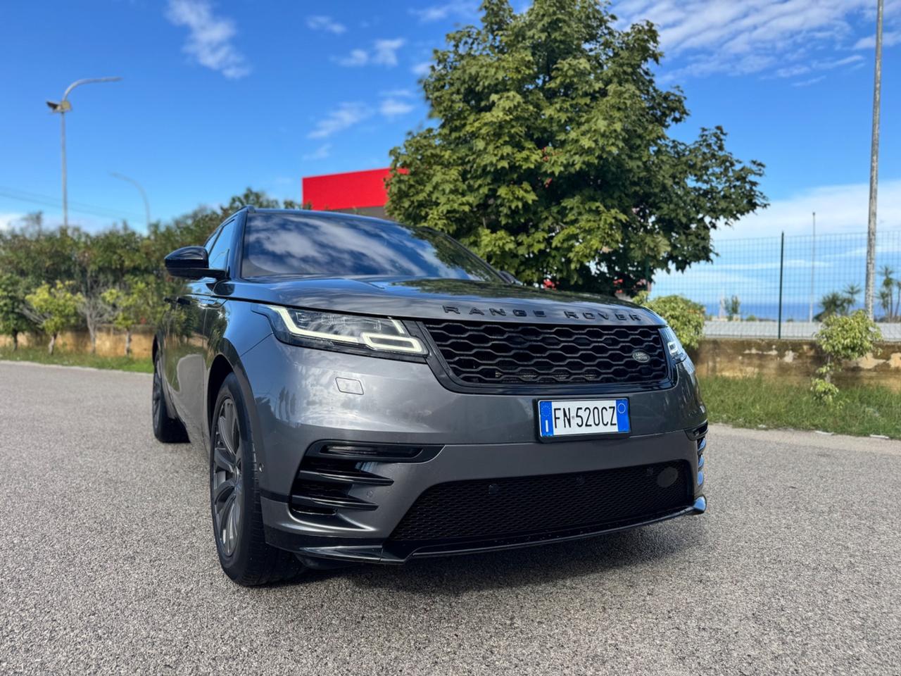 Land Rover Range Velar 3.0D V6 300 CV R-Dynamic SE