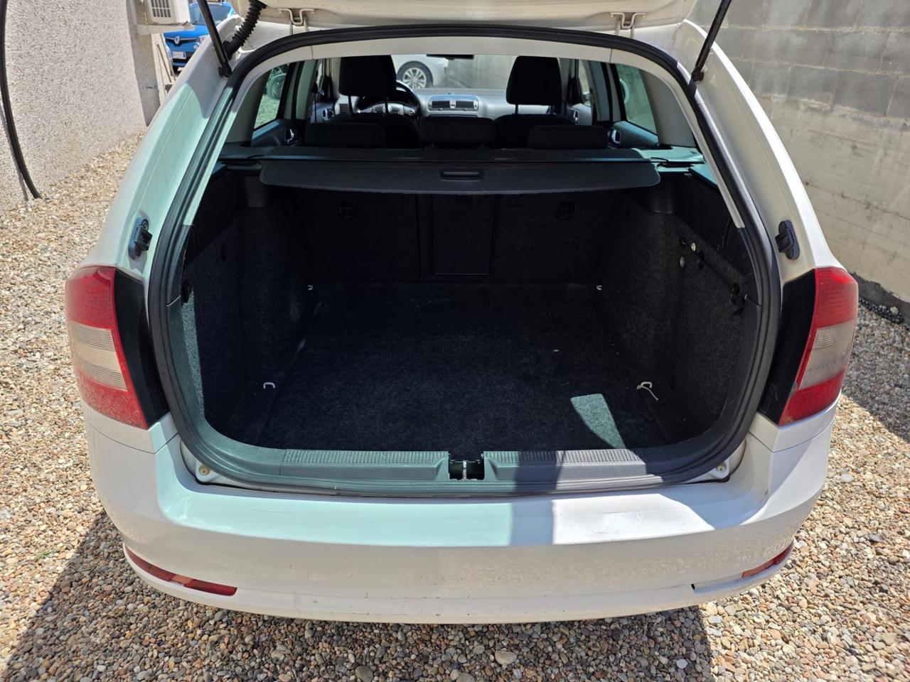 Skoda Octavia 1.6 TDI 105CV Euro 5