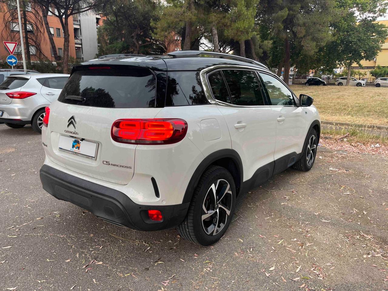 Citroen C5 Aircross Hybrid 225 e-EAT8 Shine PERMUTE Finanziamenti in sede