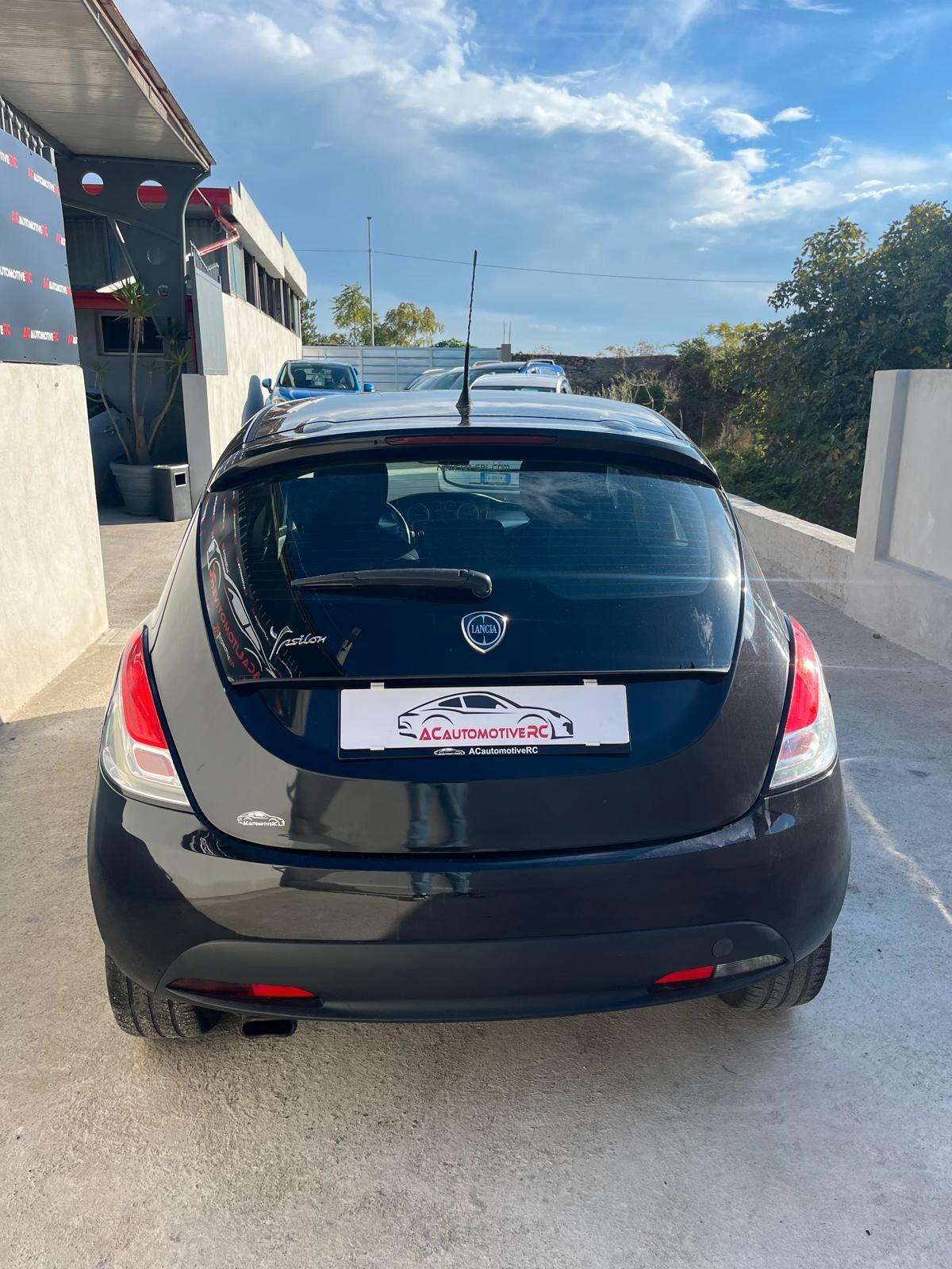 Lancia Ypsilon 1.3 MJT 16V 95 CV 5 porte S&S Gold