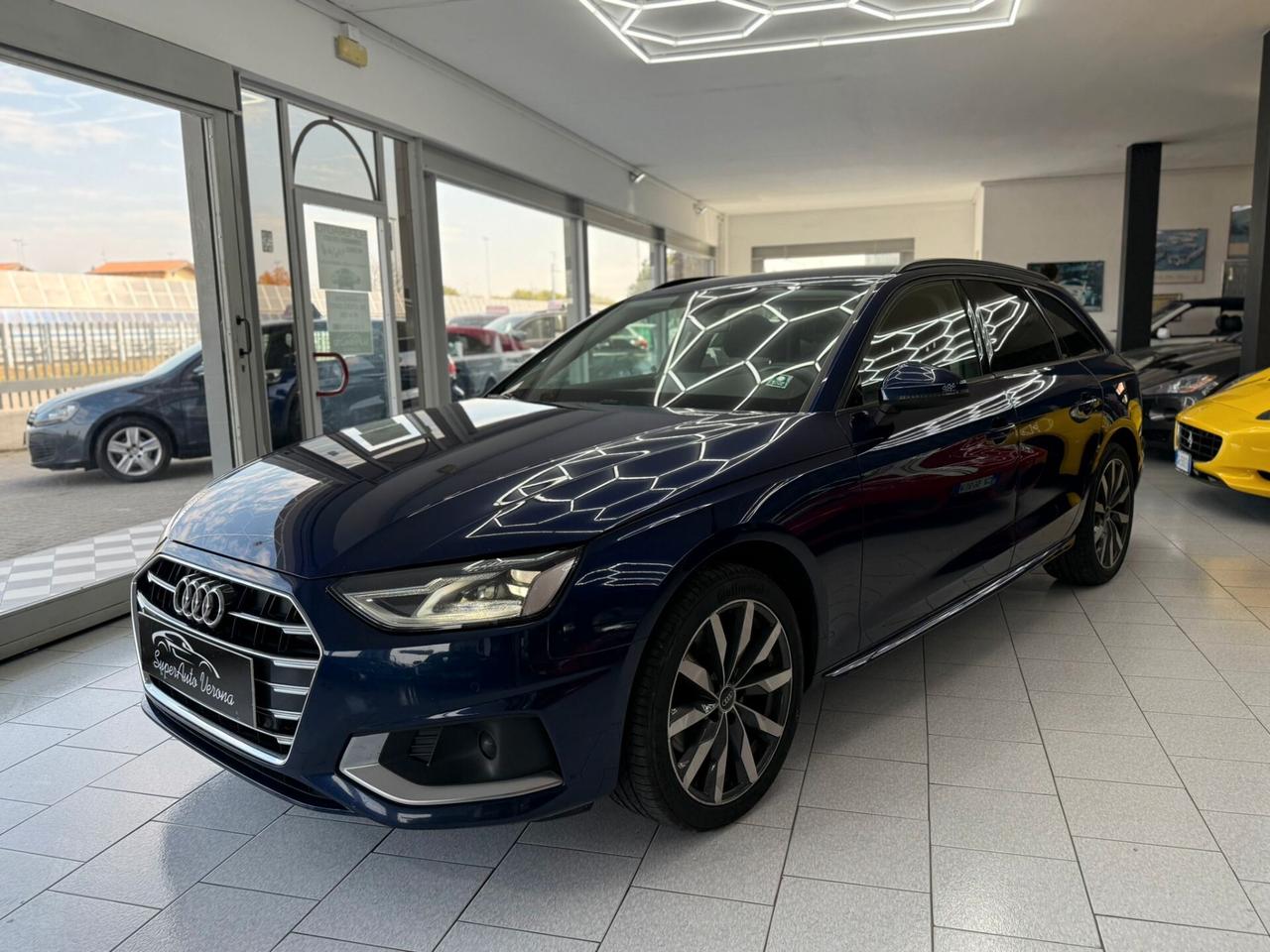 Audi A4 35 TDI/163 CV S tronic Business Advanced