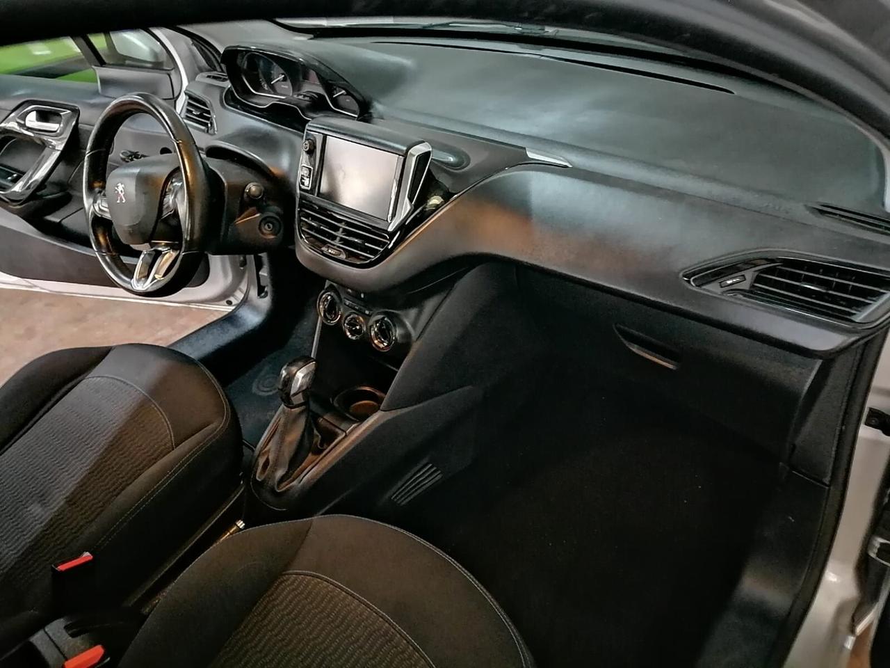 Peugeot 208 1.2 vti 82cv 5p allure OK NEOP