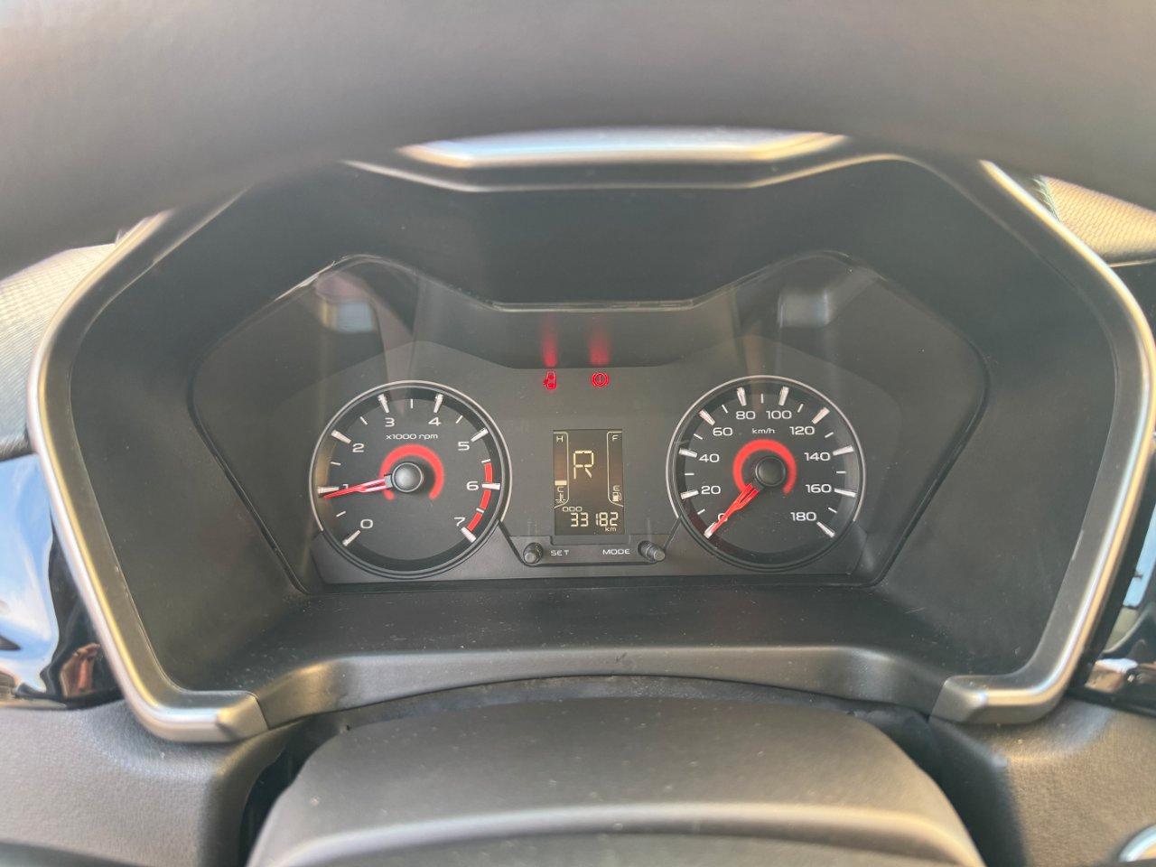 Mahindra KUV100 1.2 K8