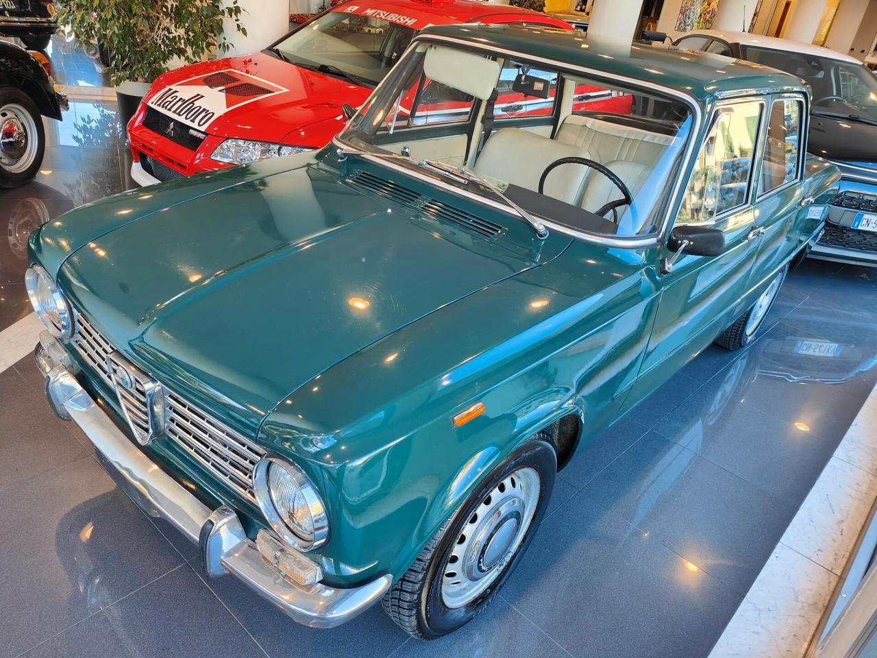 Alfa Romeo Giulia 1300