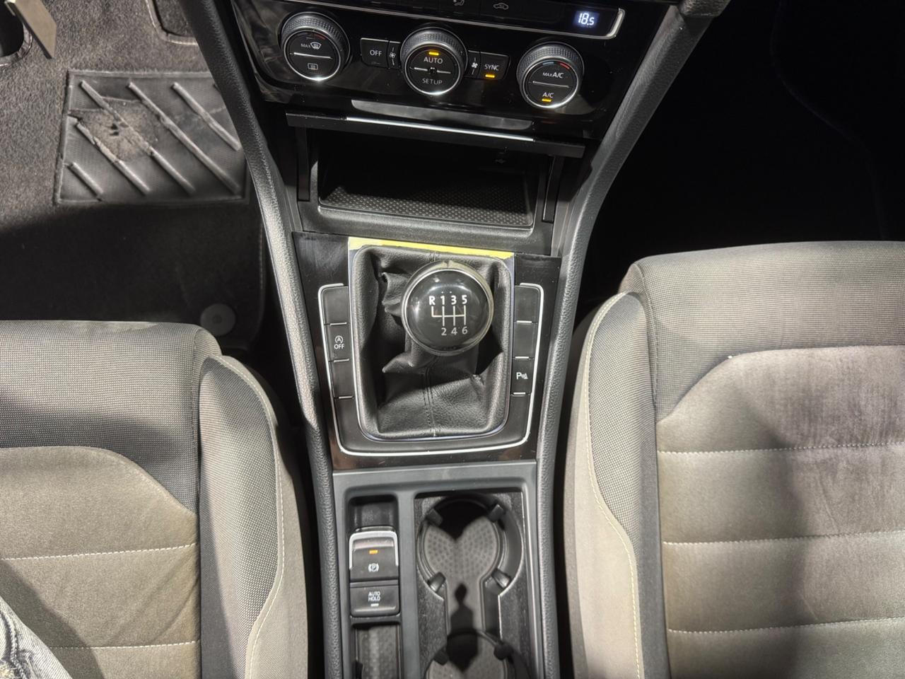 Volkswagen Golf 2.0 TDI Highline CINGHIA FATTA