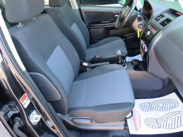 FIAT Sedici 1.6 16V 4x4 Dynamic