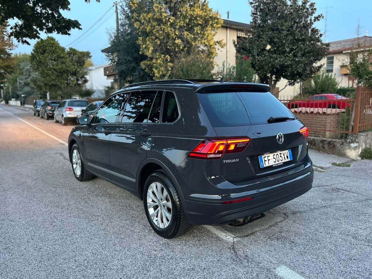 Volkswagen Tiguan 1.6 TDI SCR Business BlueMotion Technology