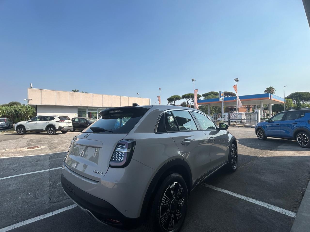 Fiat 600 Hybrid 110 CV DCT MHEV Business