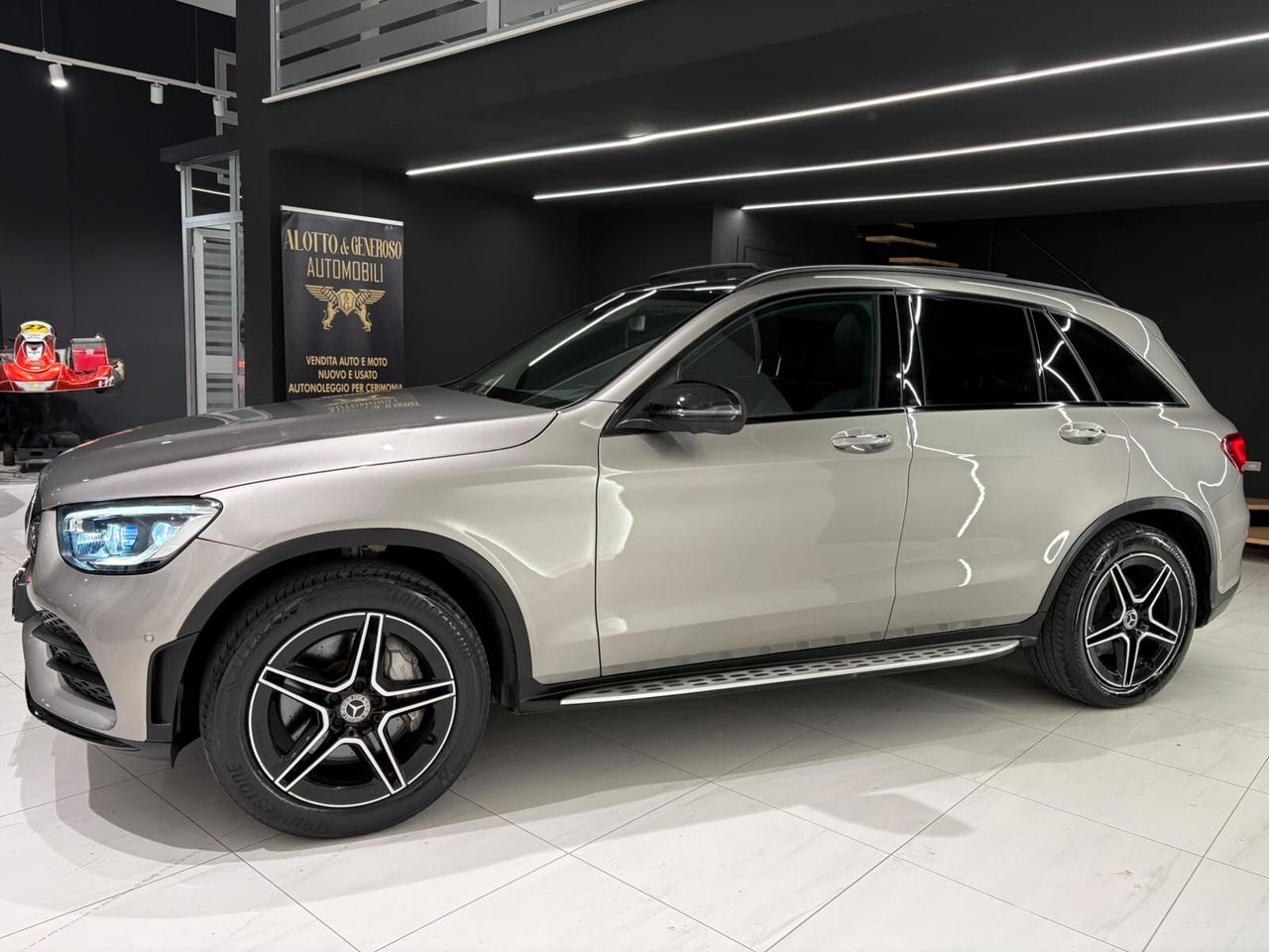 MERCEDES GLC 300 D 2.0 245 CV AMG Premium Plus TETTO APRIBILE