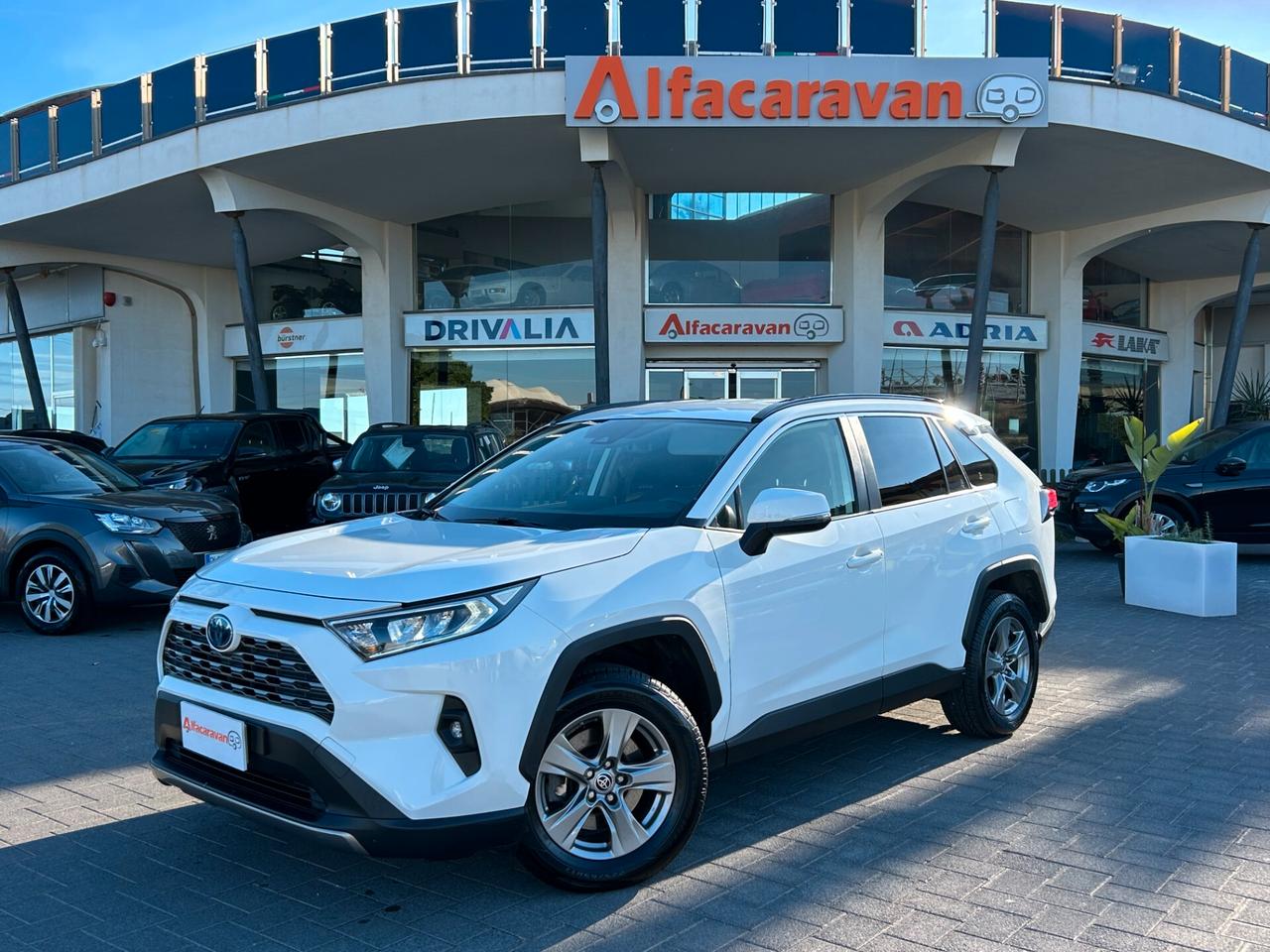 Toyota RAV4 2.5 vvt-ie h Active awd 222cv e-cvt
