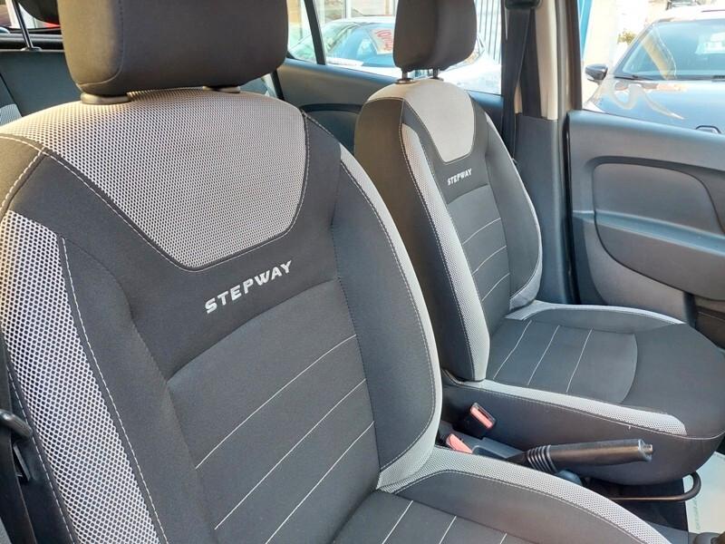 Dacia Sandero Stepway 1.0 TCe 100 CV ECO-G Comfort