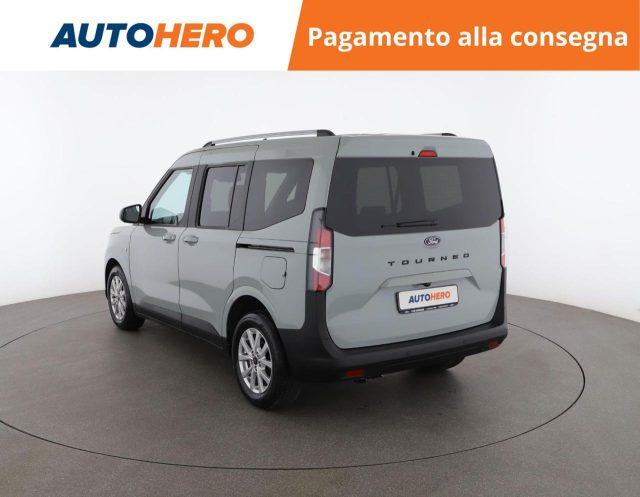 FORD Tourneo Courier 1.0 EcoBoost Titanium