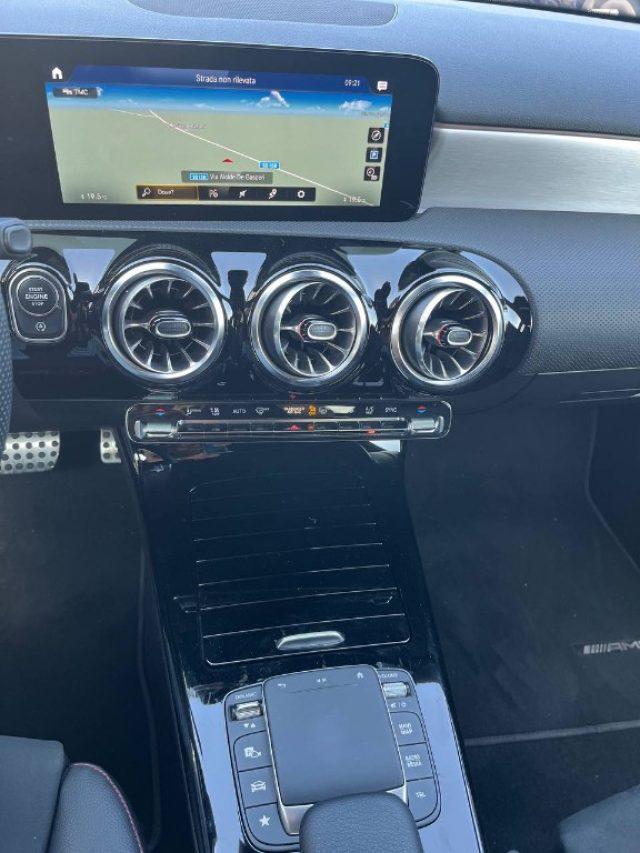 MERCEDES-BENZ A 180 d Automatic AMG LINE