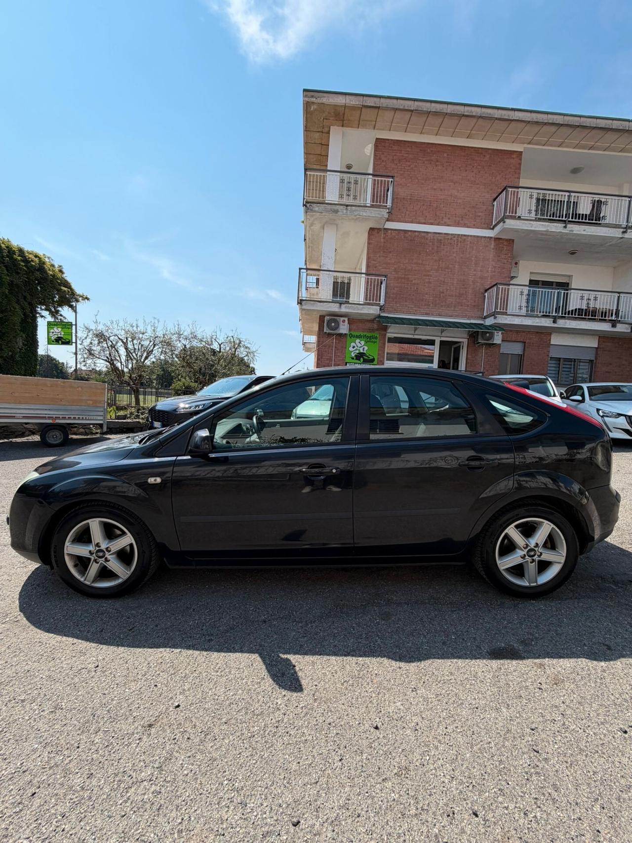 Ford Focus C-Max Focus+ 1.6 TDCi (90CV) Coupé