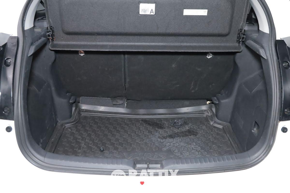 Toyota Yaris 1.5h Business