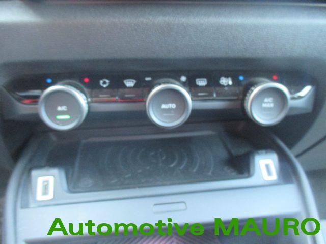 CITROEN C4 BlueHDi 130 S&S EAT8 Shine - NEOPATENTATI