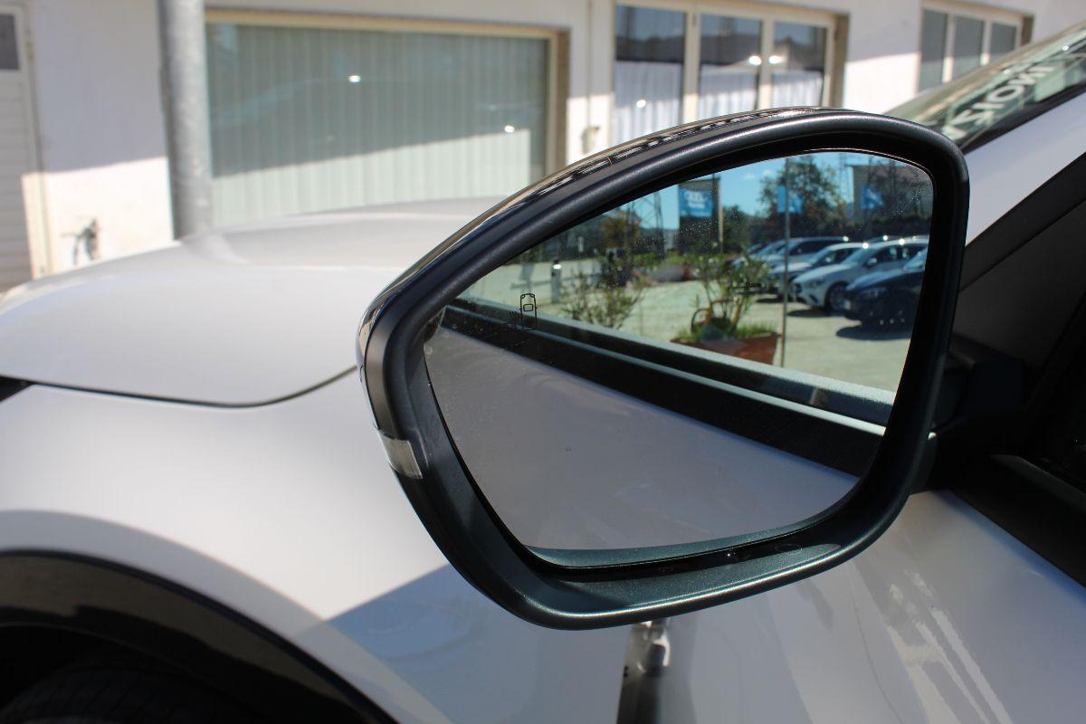 FIAT - 600 1.2 hybrid Sport 145cv auto
