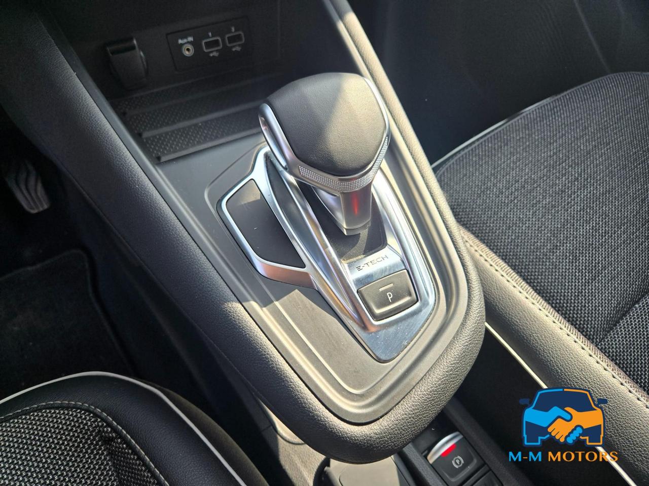 Renault Captur 1.6 E-Tech phev Intens 160cv auto