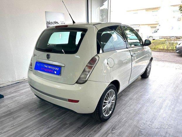 LANCIA Ypsilon 2 serie Ypsilon 1.2 Platino